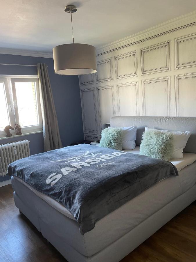 Foerdestyle, Stilvolle Wohnung In Zentraler Lage Kiel Esterno foto